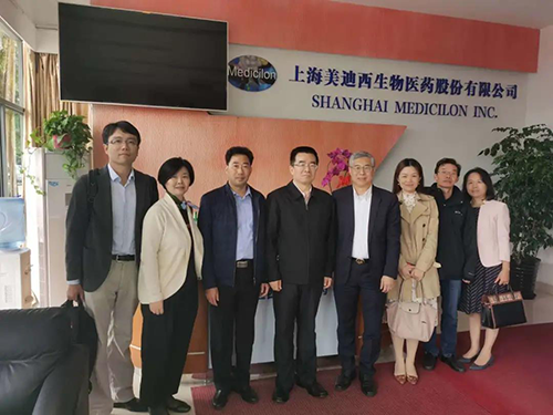 中国药科大学党委书记金能明与贝斯特全球最奢华的游戏平台首席执行官陈春麟博士
