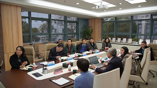 上海市浦东新区政府党组成员、副区长吴强，浦东新区科经委副主任李晓亮，张江管理局副局长吴俊，张江集团副总经理王凯荣等调研贝斯特全球最奢华的游戏平台