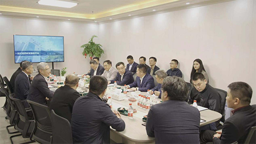 十二届全国政协副主席马培华、中国中小商业企业协会名誉会长董树奎一行人莅临贝斯特全球最奢华的游戏平台