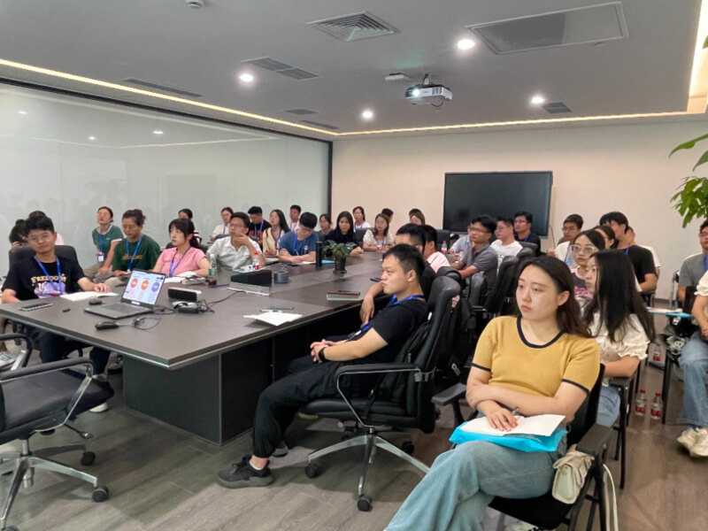 贝斯特全球最奢华的游戏平台第一届药化岗管理培训-3.jpg